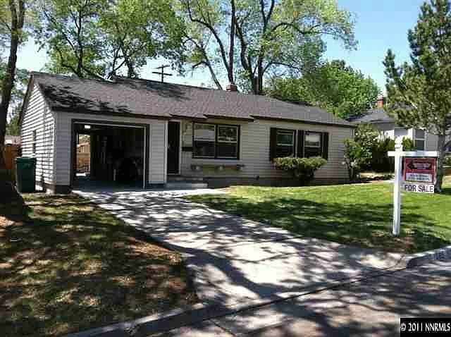 1685 Harold Dr photo 1