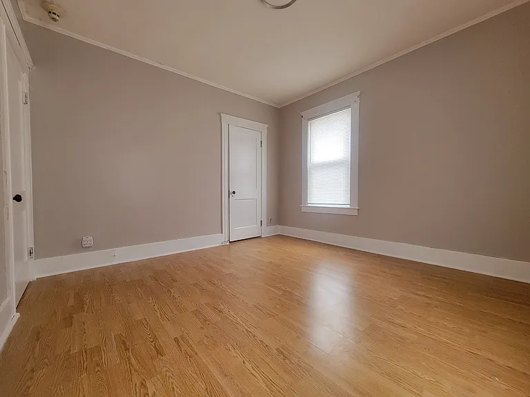 28 Emerson St #2 — Photo 7