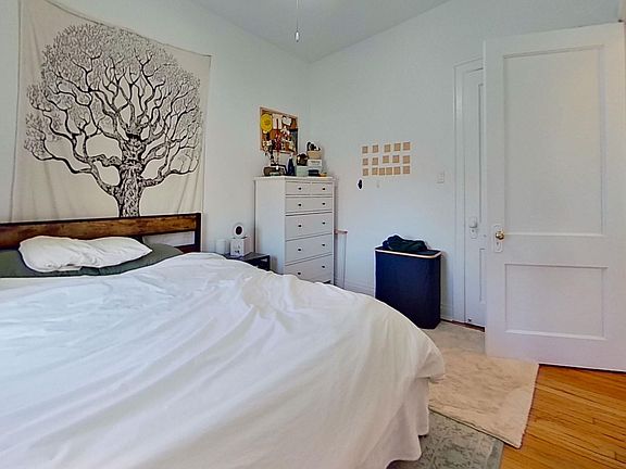 5th image of 734 W Aldine Ave #738-2E