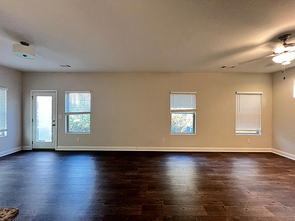 5th image of 451 Omnia Ct