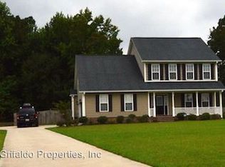 111 Deer Crossing Rd, Jacksonville, NC 28540