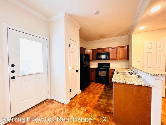 3rd image of 6406 Melanzane Ave Unit 2