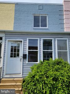 134 Lynhaven Dr, Alexandria, VA, 22305