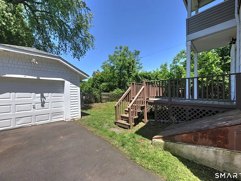 31 Winthrop St — Photo 3