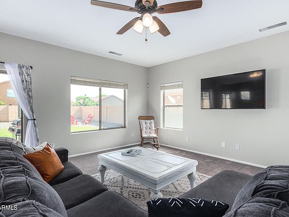 5th image of 44528 W Cypress Ln