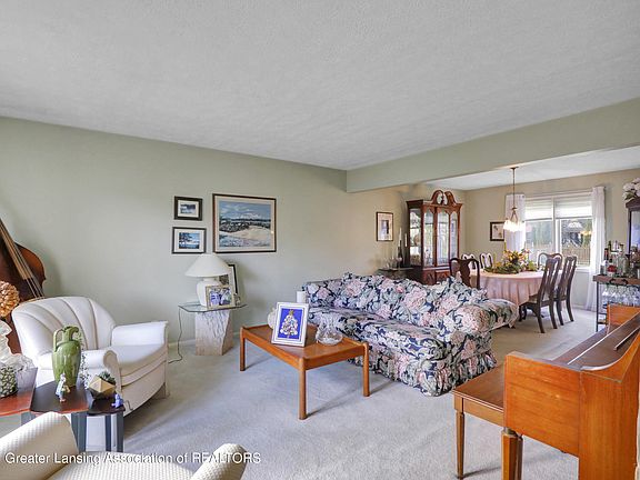 4th image of 2303 Rockdale Ave