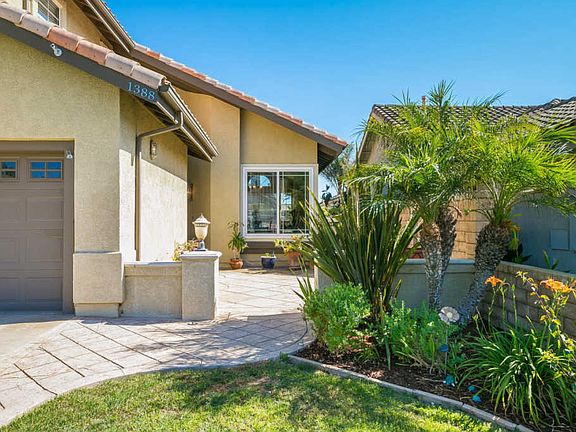 5th image of 1388 La Culebra Cir