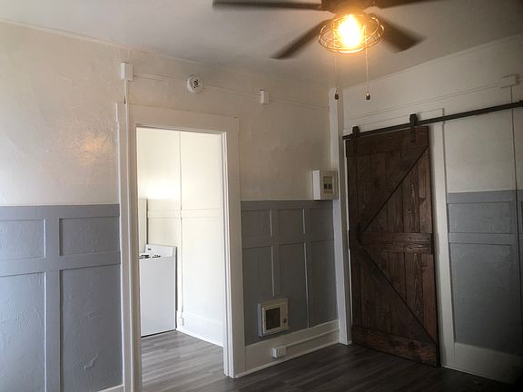 2nd image of 1846 Island Ave