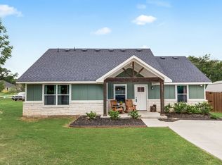 2601 Houston Ct, Granbury, TX 76048