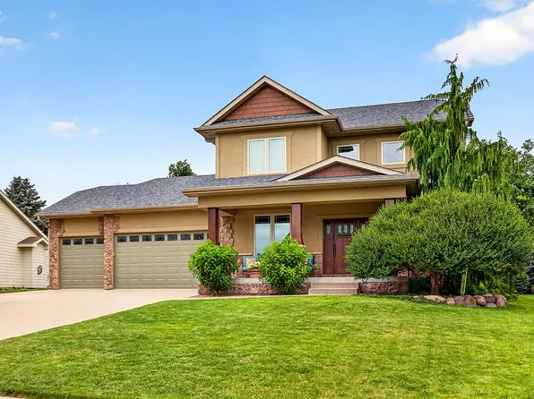 940 SE Bluegrass Cir, Waukee, IA 50263