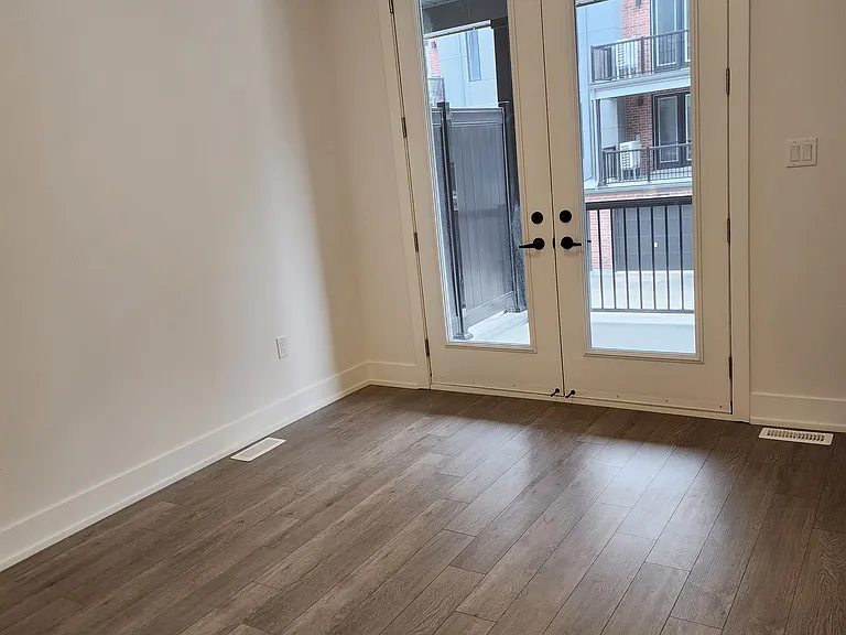 99 Roger St #33 — Photo 11
