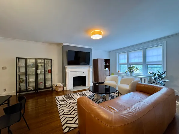 6 Lanark Rd APT 1, Brookline, MA 02445