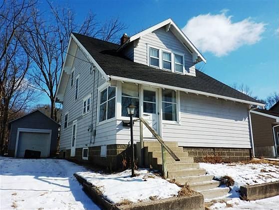 1st image of 121 Grace Ct