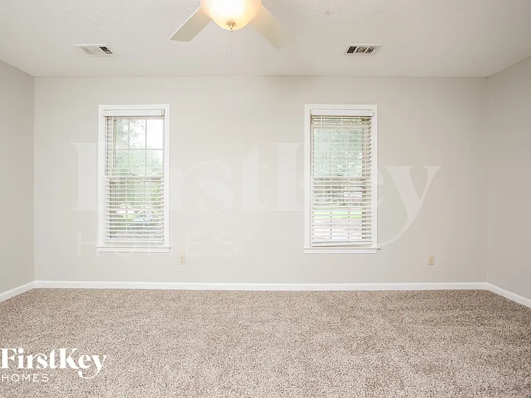 8866 Quailwood Cv — Photo 13