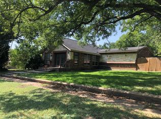 601 E Leslie St, Hamilton, TX 76531