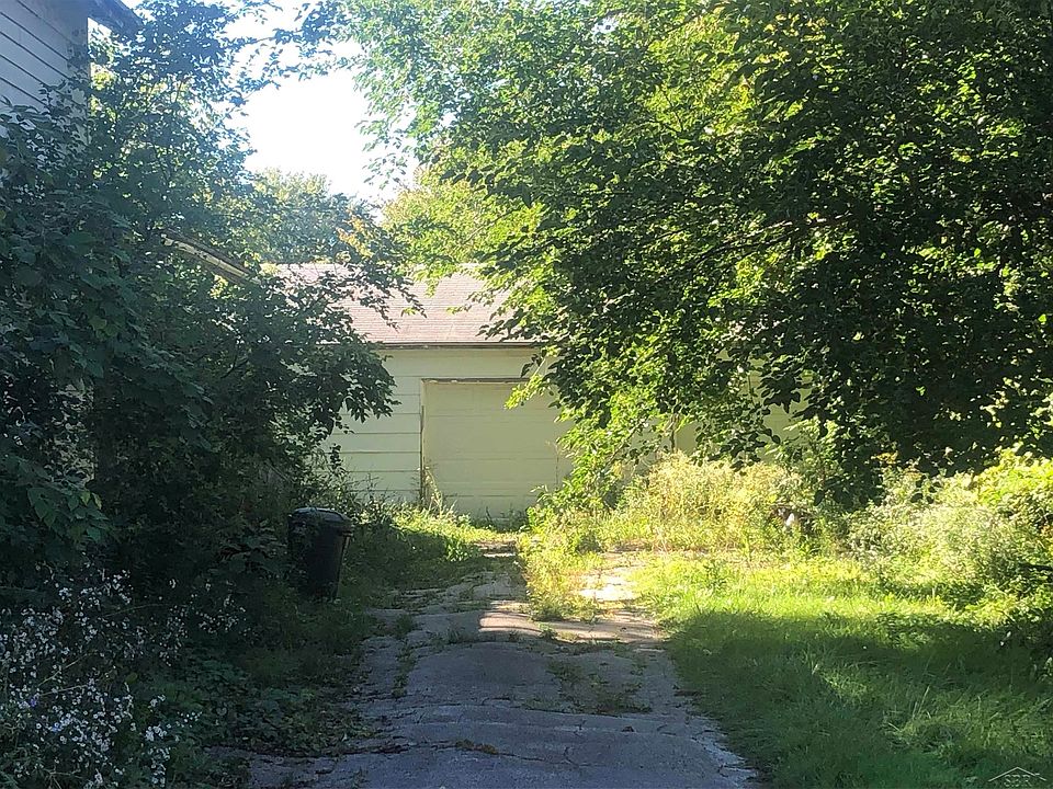 2nd image of 2523 Cecelia St