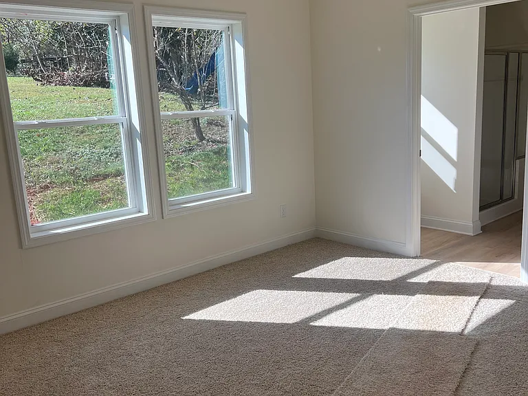 153 Shadowgate Dr — Photo 12