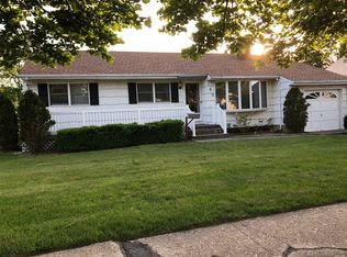 189 Park Ave, Bethpage, NY 11714