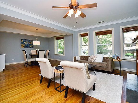 5th image of 1323 W Fargo Ave #1W
