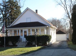 908 Croghan Ave, Joliet, IL 60436