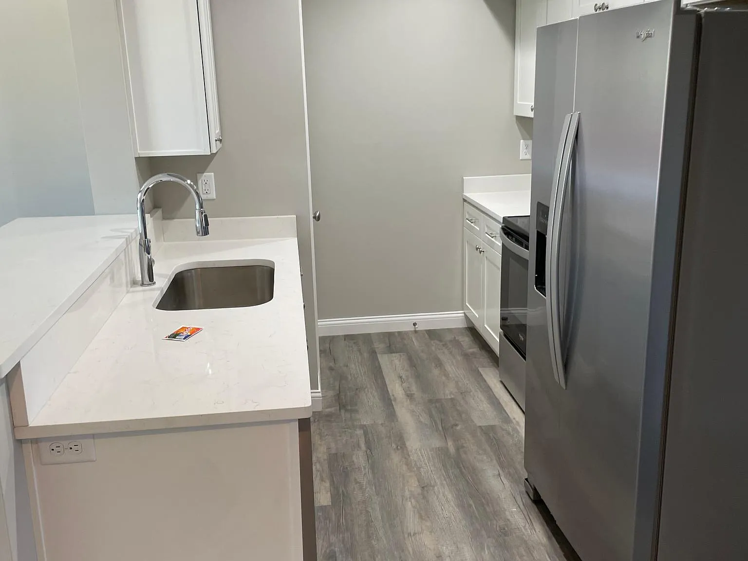 3 bed, 1212 sqft, $1,400 — Photo 2