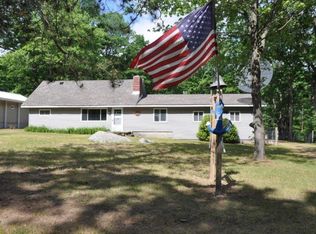 136 Lasalle Ave, Houghton Lake, MI 48629