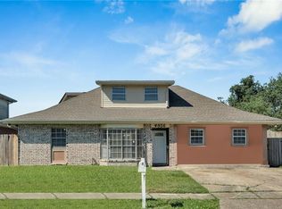 4856 Chantilly Dr, New Orleans, LA 70126