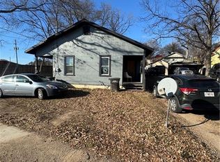 16 Johnson St, Cartersville, GA 30120