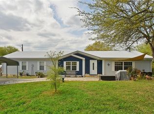 917 Peggys Cv, Kyle, TX 78640