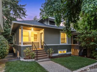 1721 3rd Avenue N, Seattle, WA 98109
