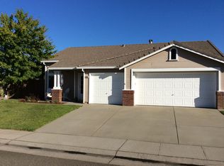 8961 Four Seasons Dr, Elk Grove, CA 95624