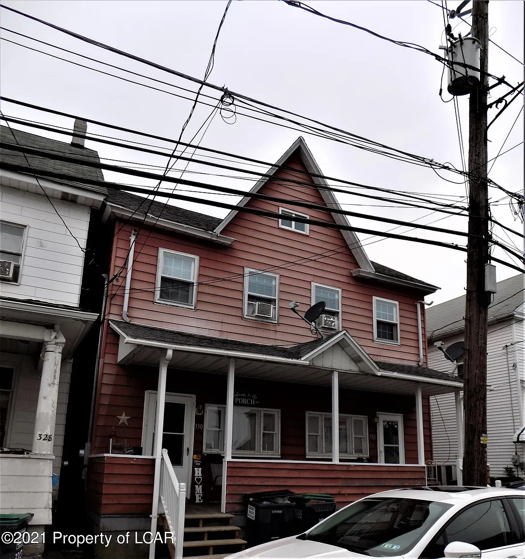 330 Washington St photo 1
