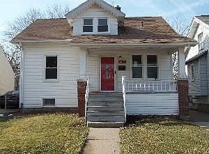 2nd image of 22493 Normandy Ave