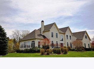 77 Nelson Dr, Southampton, PA 18966
