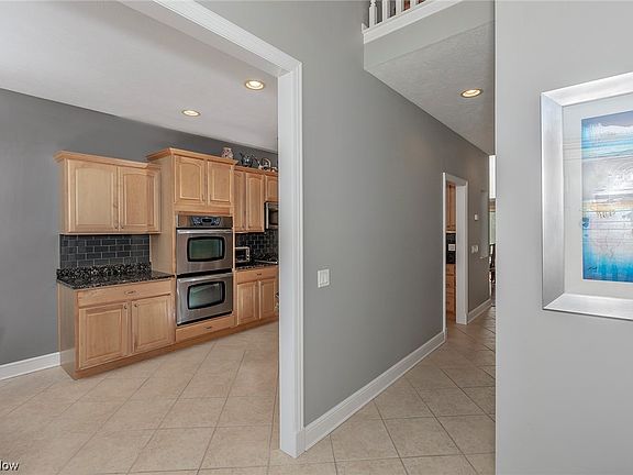 4th image of 463 Dornoch Ln