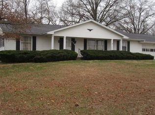 404 Teal Lake Rd, Mexico, MO 65265