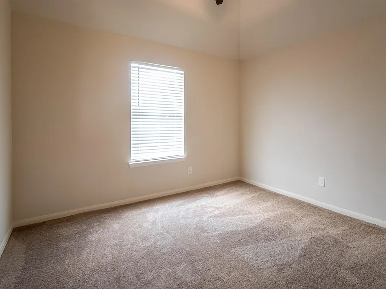 6702 Albion Crescent Dr — Photo 28