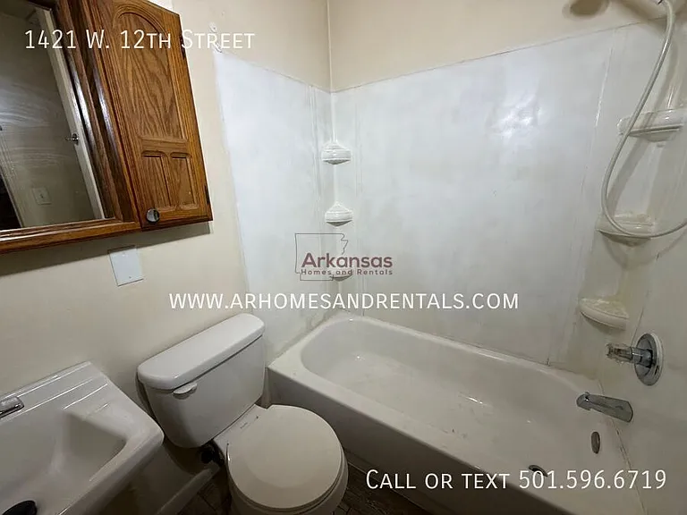 1421 W 12th St — Photo 7