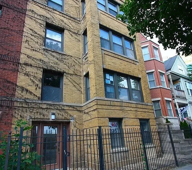 1120 W Addison St #3 — Photo 10