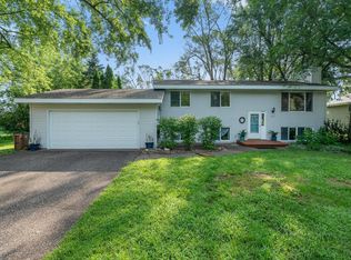 235 Quehl Ave N, Lakeland, MN 55043