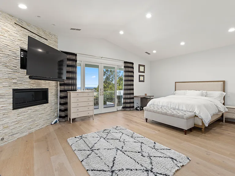 3325 Caminito Daniella — Photo 19