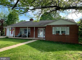 2508 Hillside Dr, Huntingtown, MD 20639