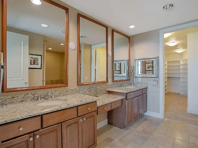 2211 E Camelback Rd #604 — Photo 6