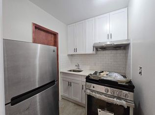 2049 W 9th St #2F, Brooklyn, NY 11223