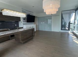 8 Charlotte St #1906, Toronto, ON M5V 0K4