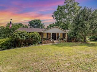3634 Cash Dr, Winston salem, NC 27107