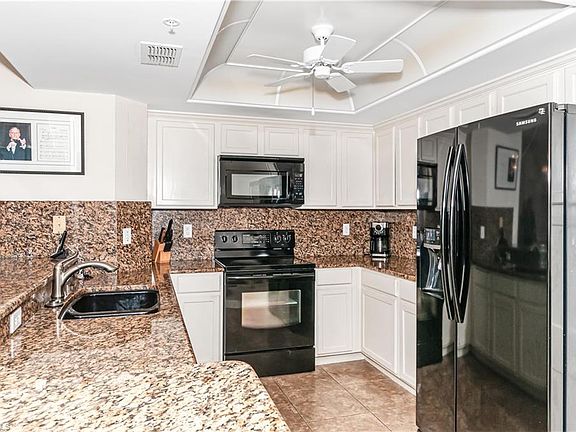 5th image of 13936 Southampton Dr APT 3902