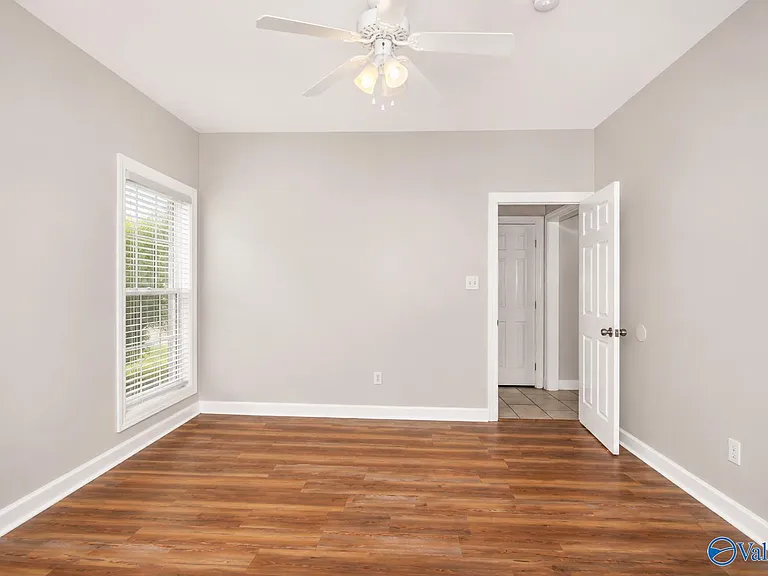 103 Tudor Pl — Photo 31