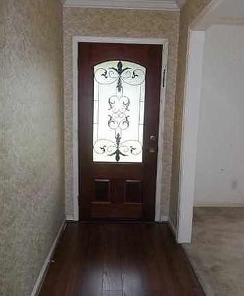3rd image of 3115 Woodfern Dr