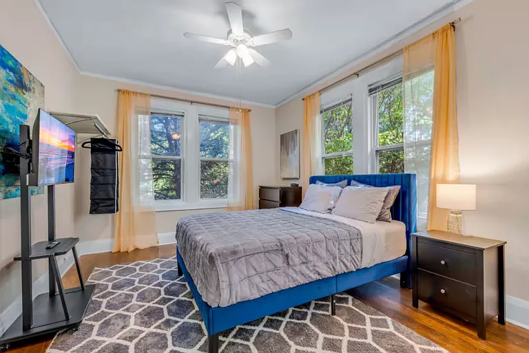 4303 Vandelia St — Photo 12